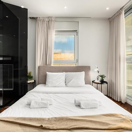 Penthouse 3Br + Roof Top + Parking - On The Beach Haifa Bagian luar foto